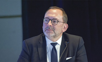 Entretien avec Luc Broussy, président de France Silver économie, fondateur du Think Tank Matières grises, directeur du groupe EHPA Presse-Conseil-Formation