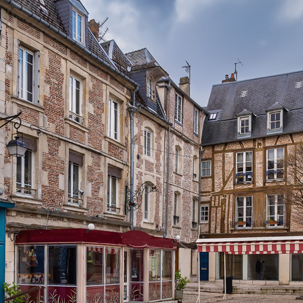 Remplacer sa baignoire par une douche senior à Laon